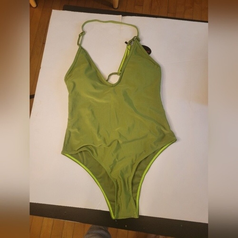 Avid love Swimwear Green One Piece Bikini Size Large